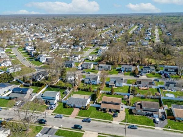 69 Riviera Drive , Selden, NY 11784