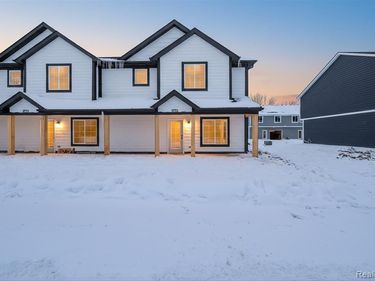 54609 Brenda Drive, Macomb Twp, MI 48042