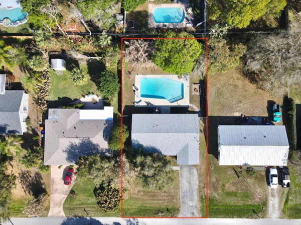 186 23rd Avenue, Vero Beach, FL 32962