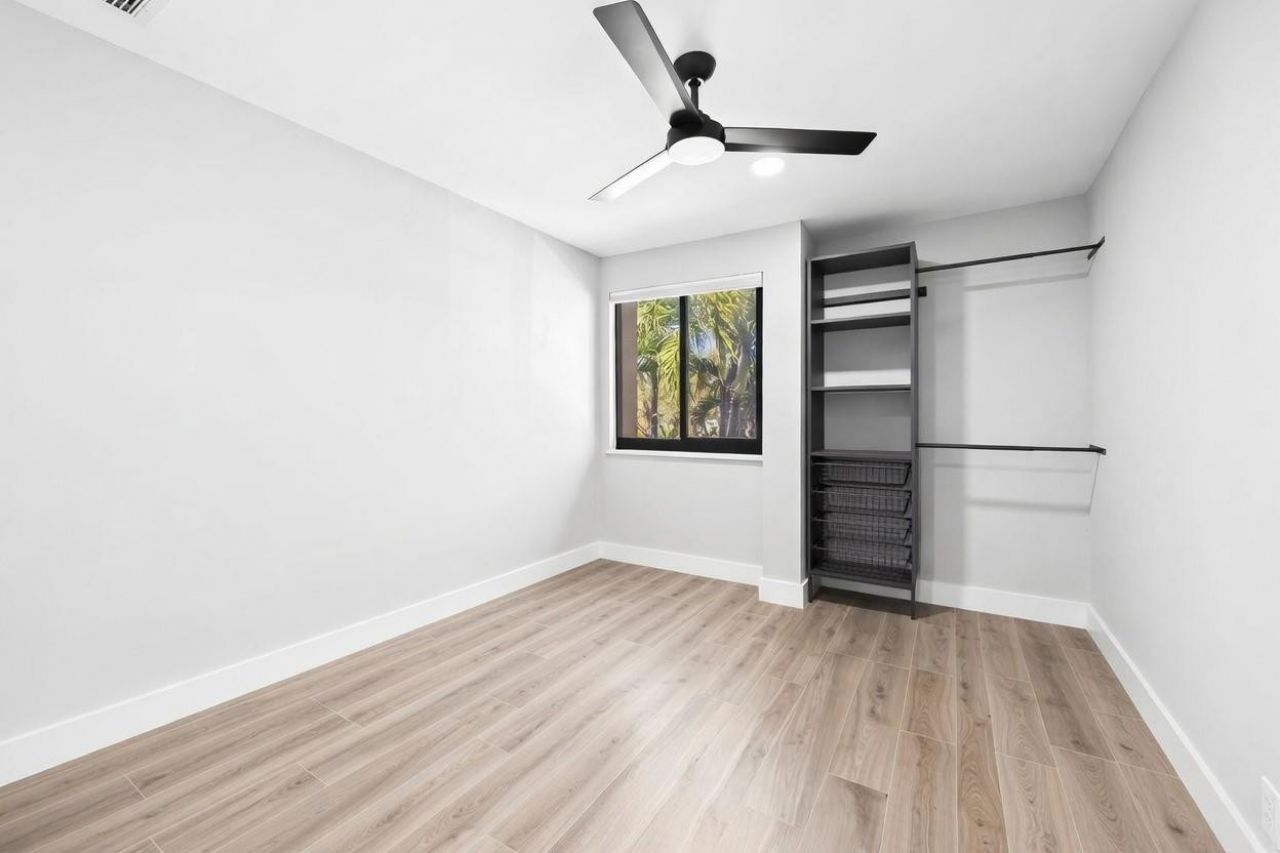 340 City View Drive, Fort Lauderdale, FL 33311 Photo