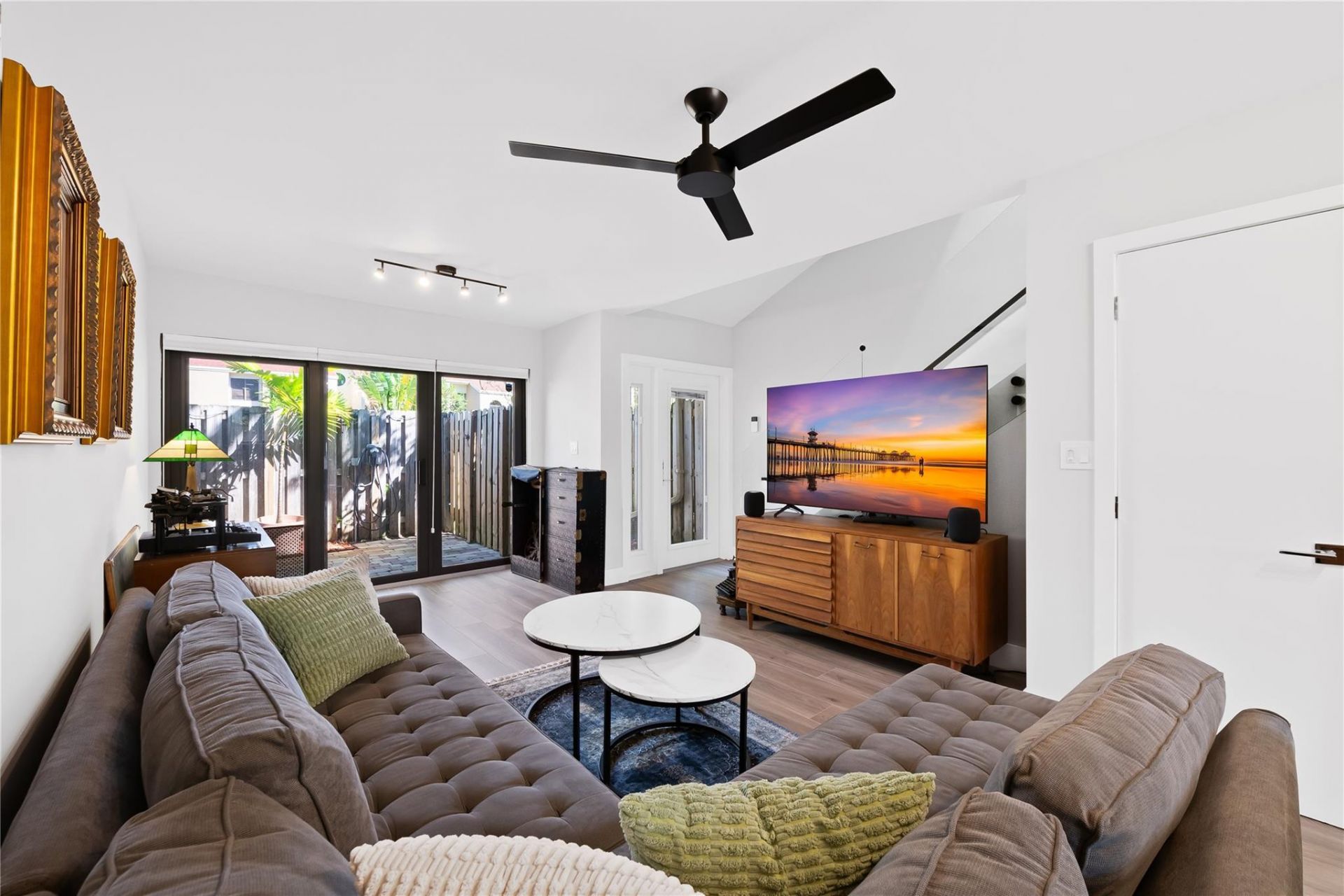 340 City View Drive, Fort Lauderdale, FL 33311 Photo