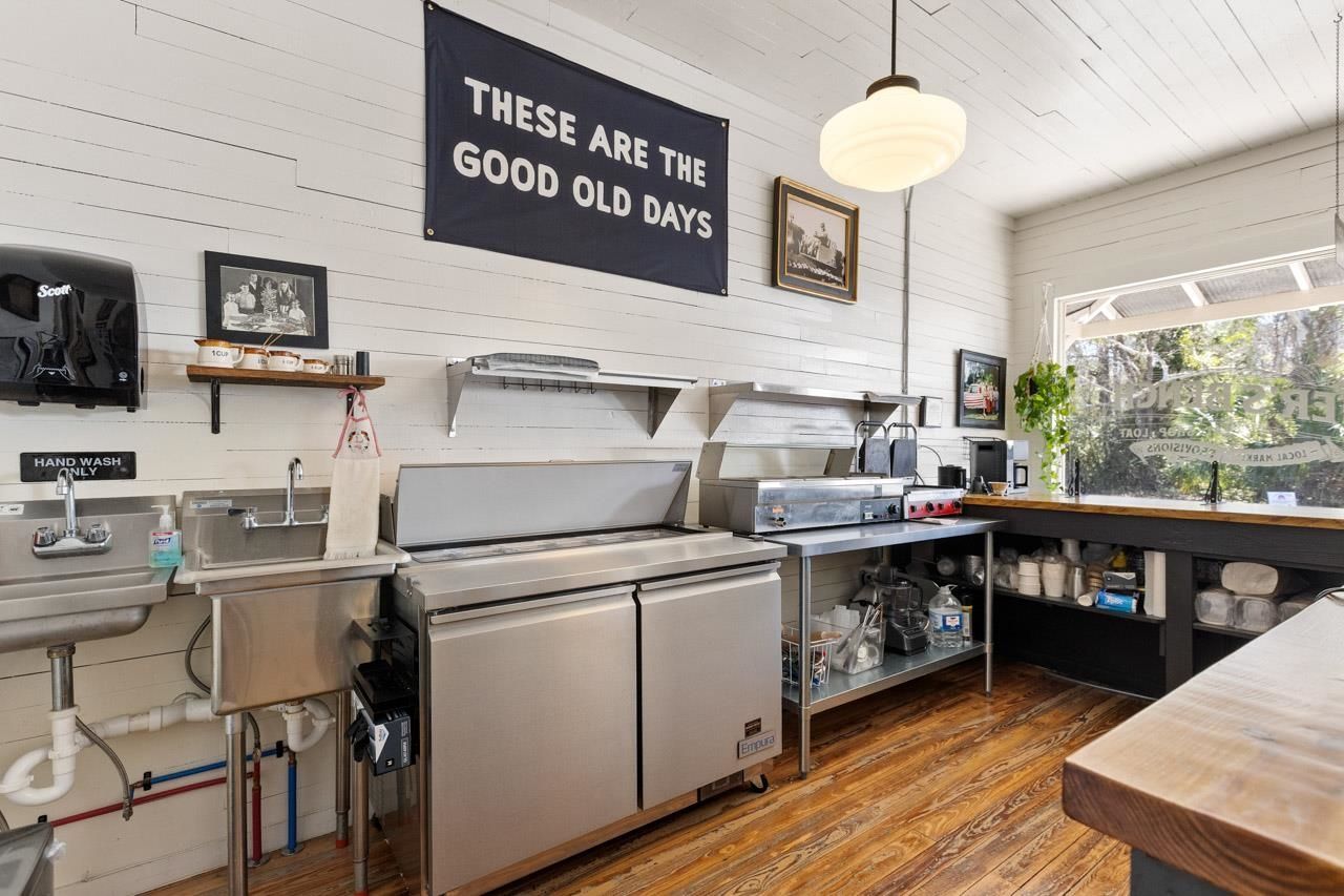 44 Rose Street, Sopchoppy, FL 32358 Photo