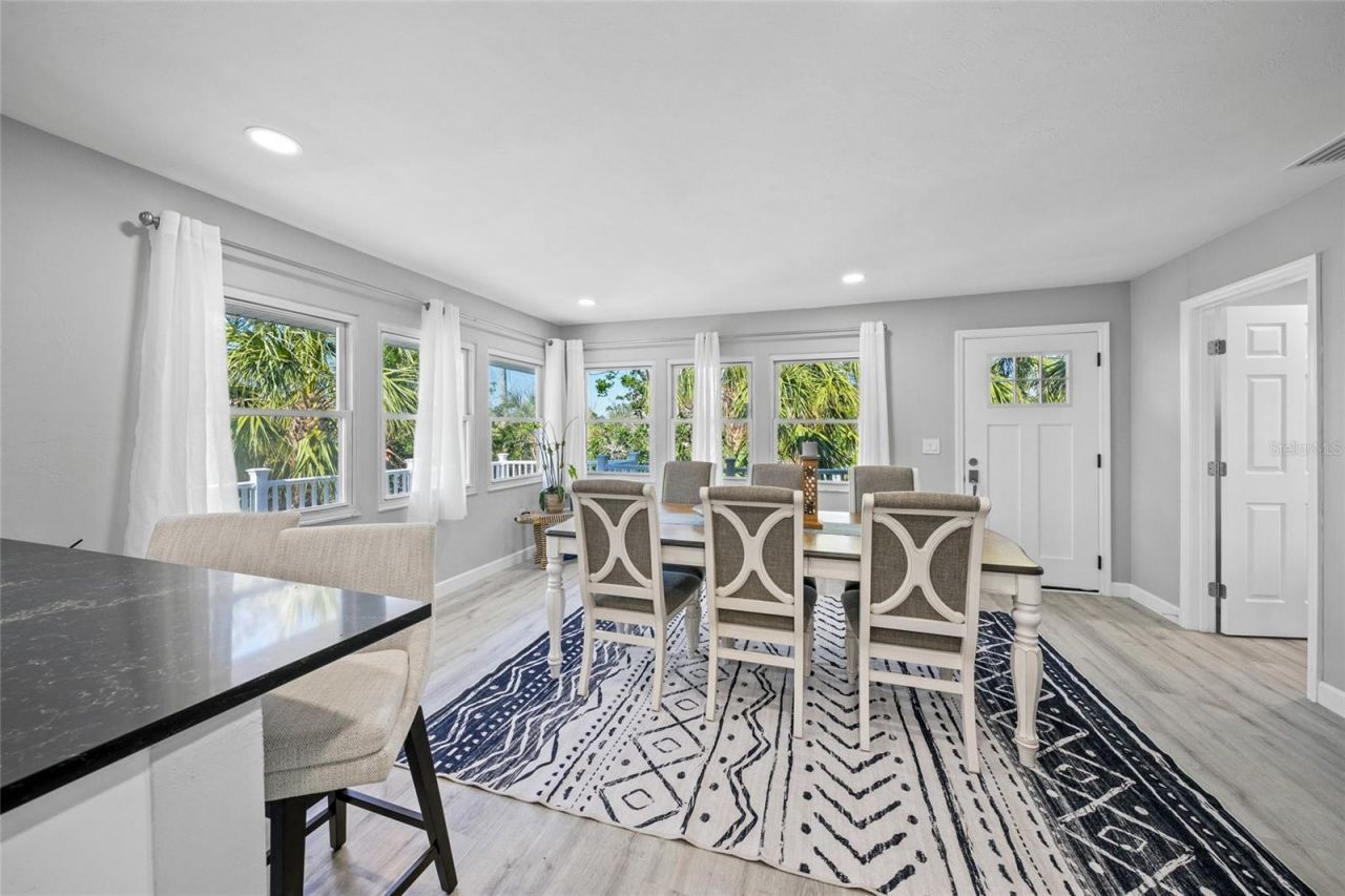 691 Gulf Bay Road , Longboat Key, FL 34228 Photo