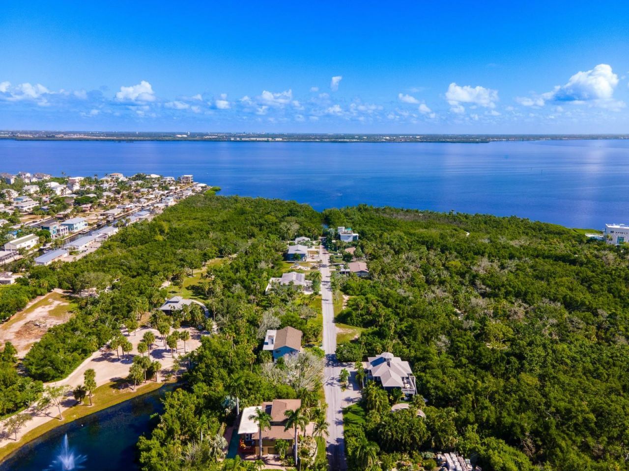 691 Gulf Bay Road , Longboat Key, FL 34228 Photo