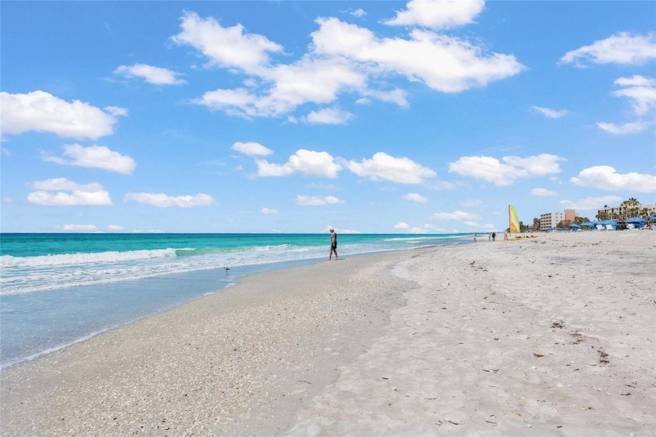 691 Gulf Bay Road , Longboat Key, FL 34228 Photo