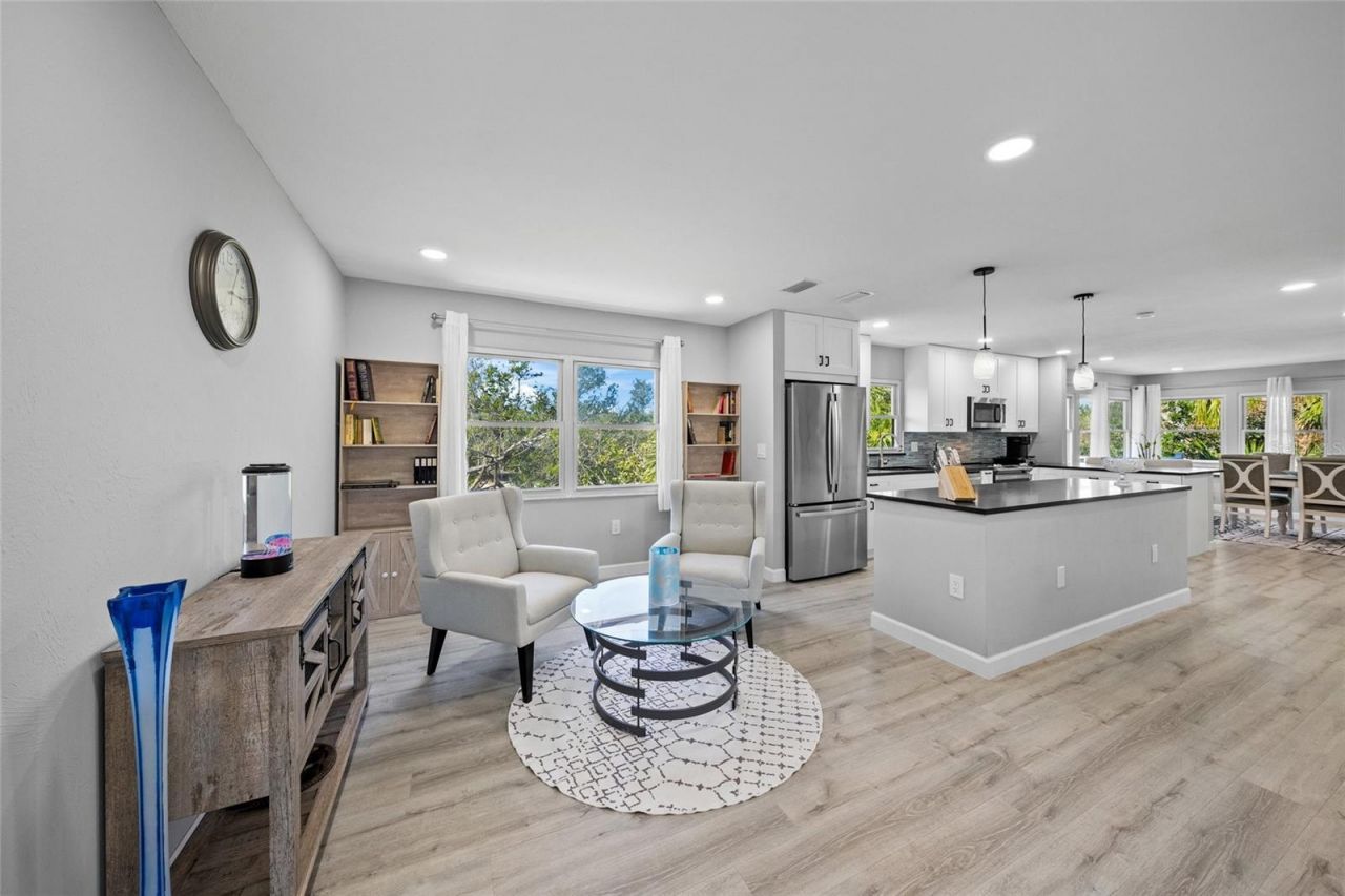 691 Gulf Bay Road , Longboat Key, FL 34228 Photo