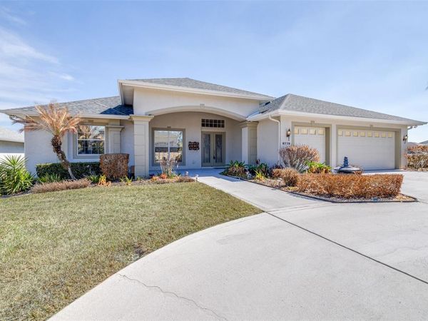 6779 HUNTINGTON HILLS BOULEVARD , LAKELAND, FL 33810