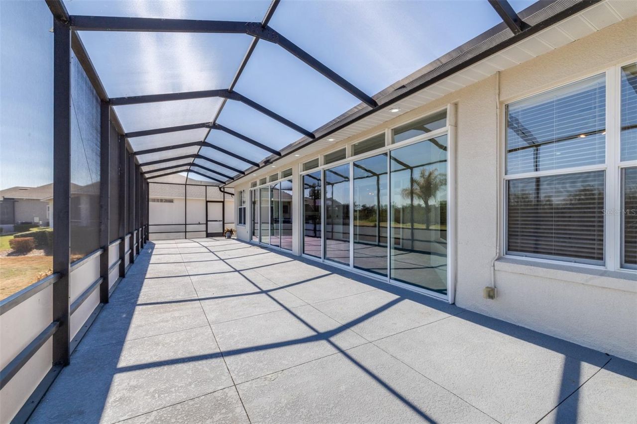 6779 Huntington Hills Boulevard, Lakeland, FL 33810 Photo
