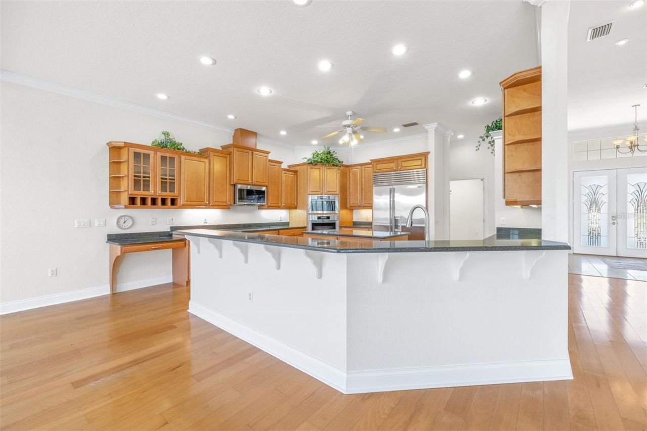 6779 Huntington Hills Boulevard, Lakeland, FL 33810 Photo