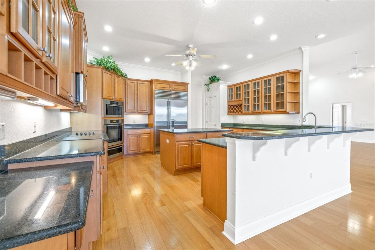 6779 Huntington Hills Boulevard, Lakeland, FL 33810 Photo
