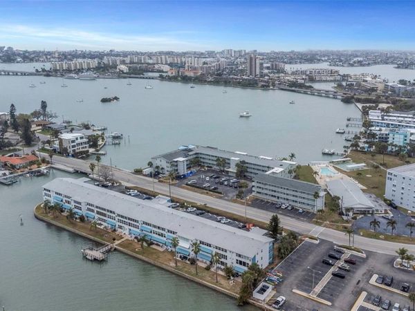 1893 SHORE DRIVE S, Unit 114, SOUTH PASADENA, FL 33707