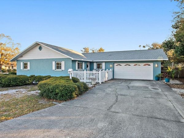 5501 3RD AVENUE PLAZA W, BRADENTON, FL 34209