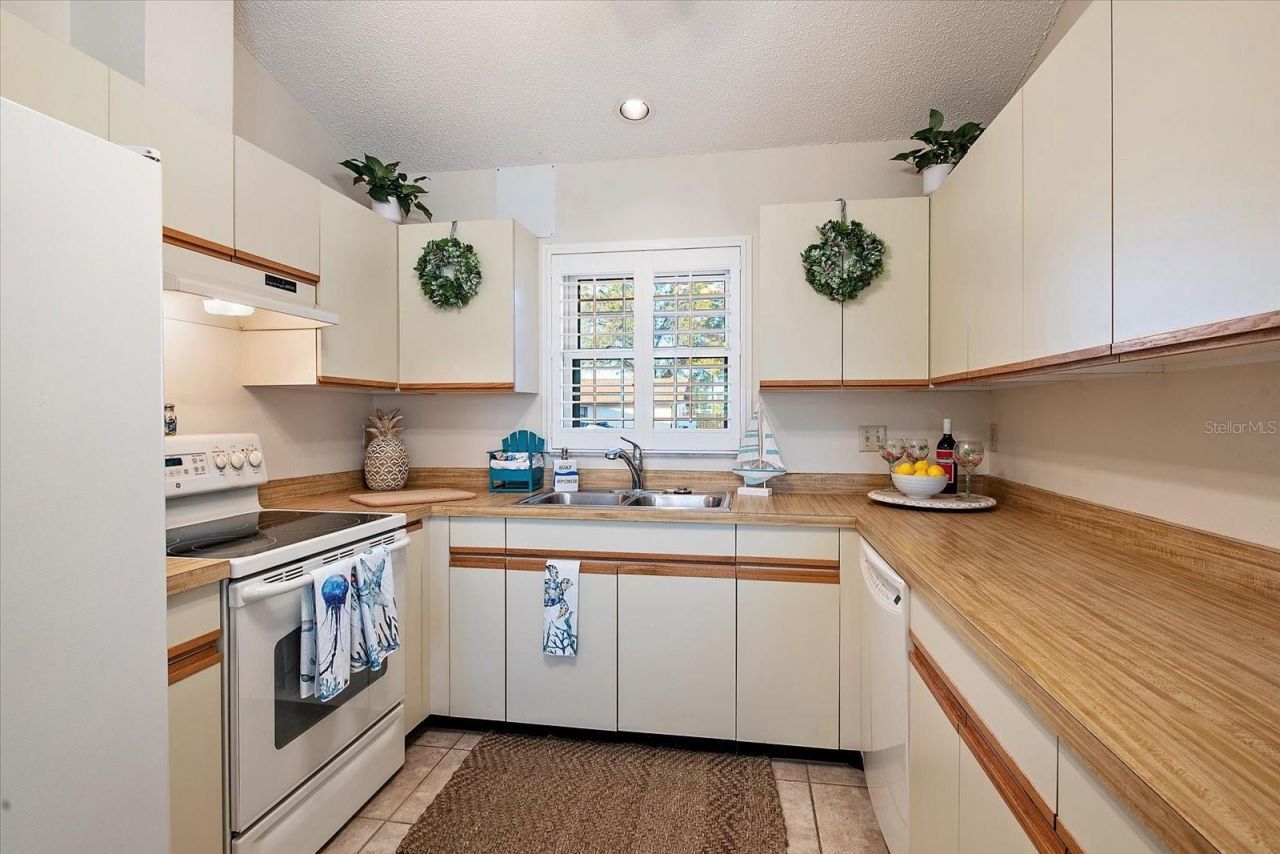 5501 3rd Avenue Plaza W, Bradenton, FL 34209 Photo