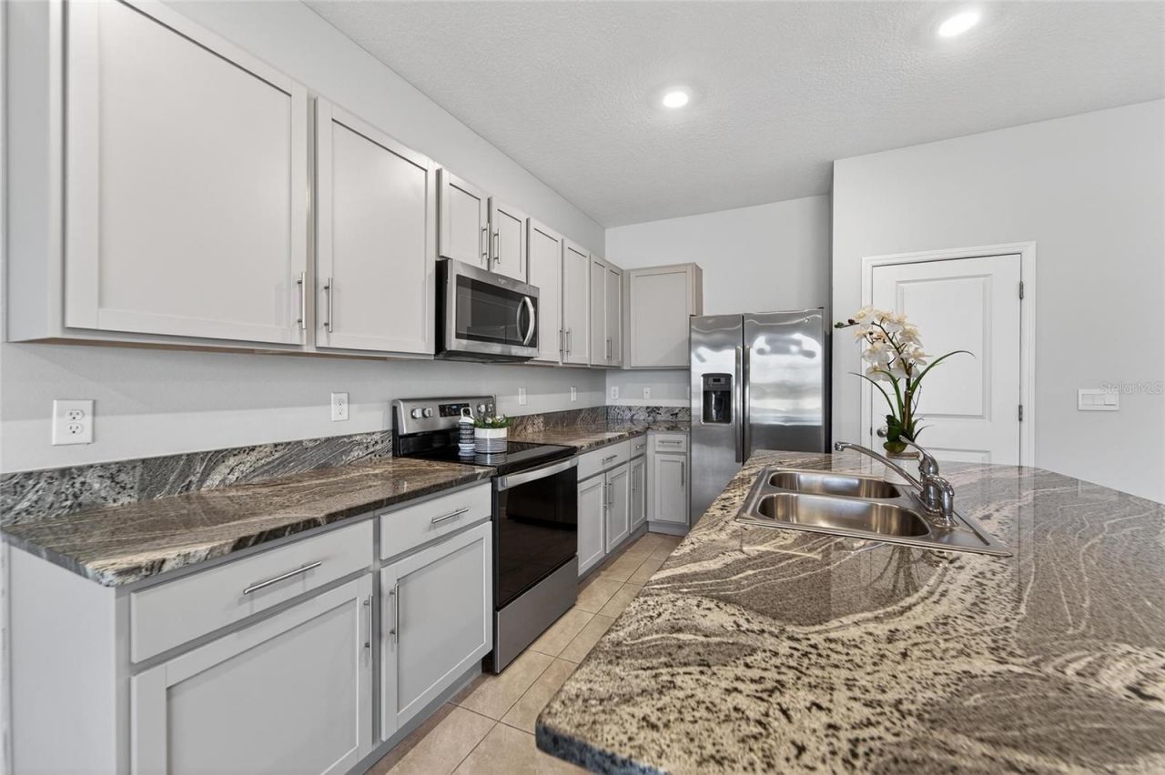 188 Mangrove Shade Circle , Apollo Beach, FL 33572 Photo