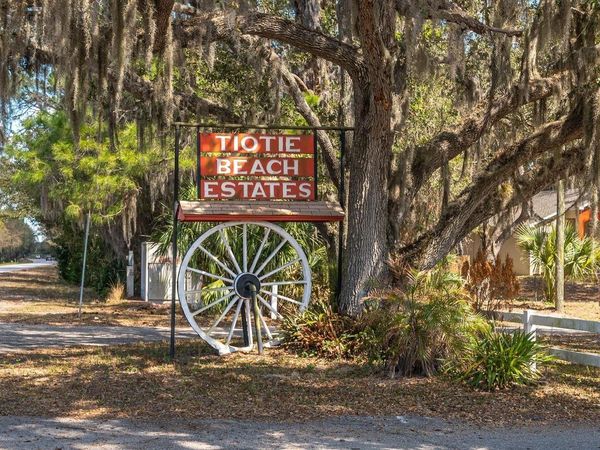 00 W BEACH PARKWAY, LAKE WALES, FL 33898