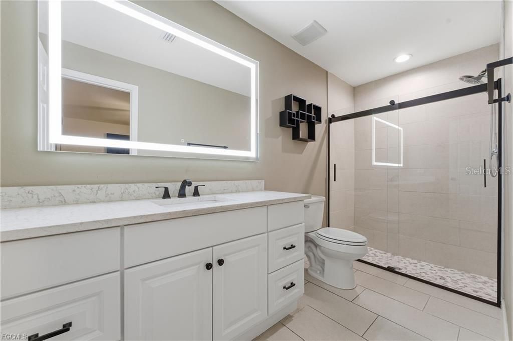 528 SE 5th Place, Cape Coral, FL 33990 Photo