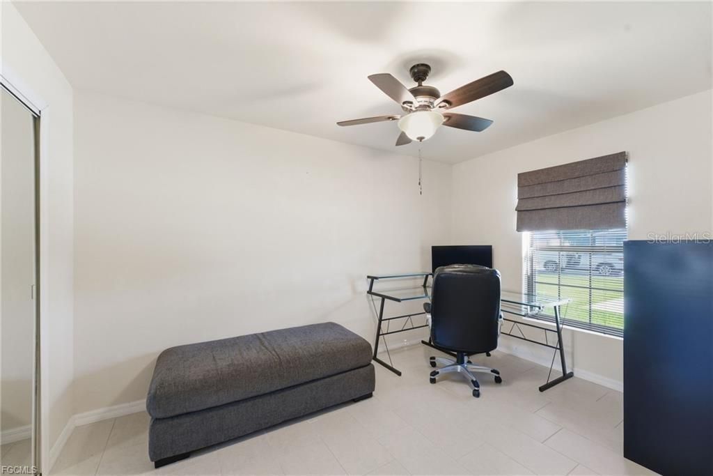 528 SE 5th Place, Cape Coral, FL 33990 Photo