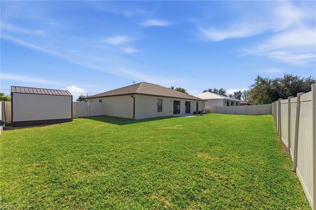 528 SE 5th Place, Cape Coral, FL 33990 Photo