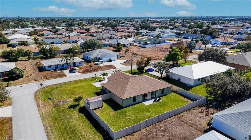 528 SE 5th Place, Cape Coral, FL 33990 Photo