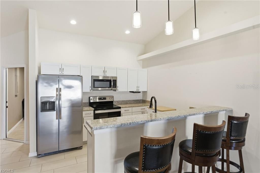 528 SE 5th Place, Cape Coral, FL 33990 Photo