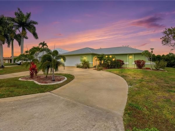 219 SE 16th TER, CAPE CORAL, FL 33990