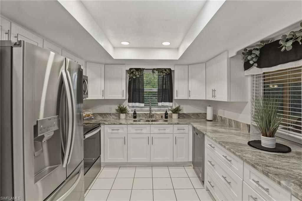 219 SE 16th Ter, Cape Coral, FL 33990 Photo