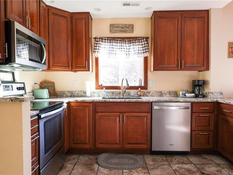 186 W Xenia Avenue, Cedarville, OH 45314 Photo 14