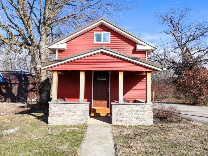 186 W Xenia Avenue, Cedarville, OH 45314 Photo 2