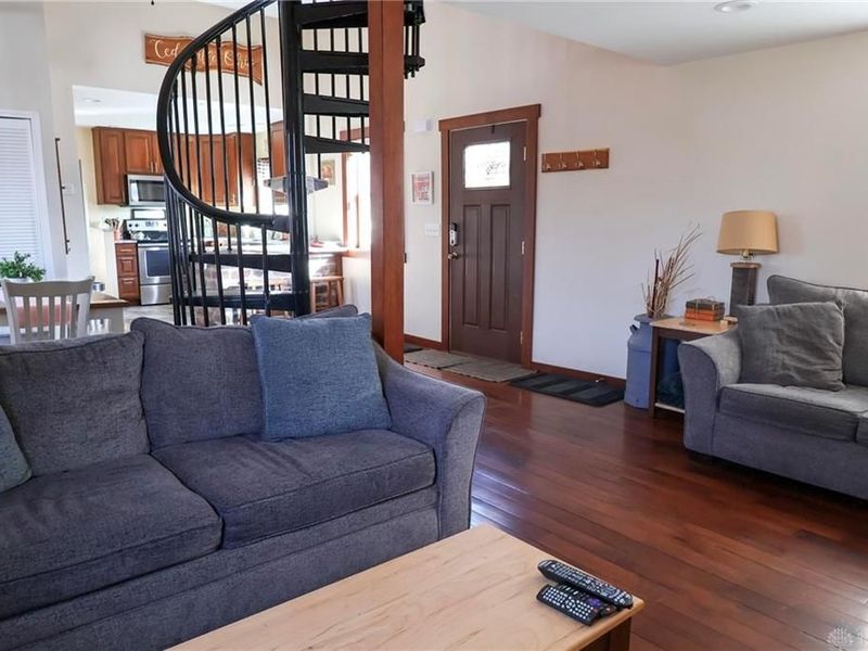 186 W Xenia Avenue, Cedarville, OH 45314 Photo 9