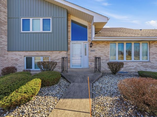 10641 Rachel Lane , Unit 3, Orland Park, IL 60467