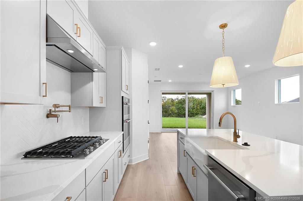 299 SE Via Sangro, Port Saint Lucie, FL 34952 Photo