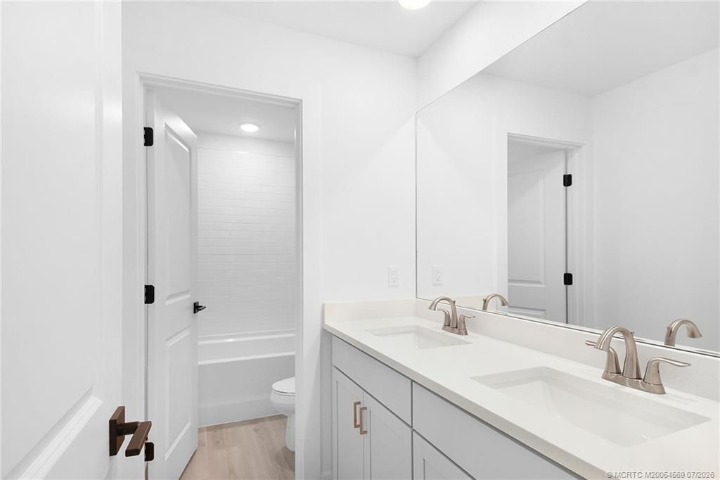 299 SE Via Sangro, Port Saint Lucie, FL 34952 Photo