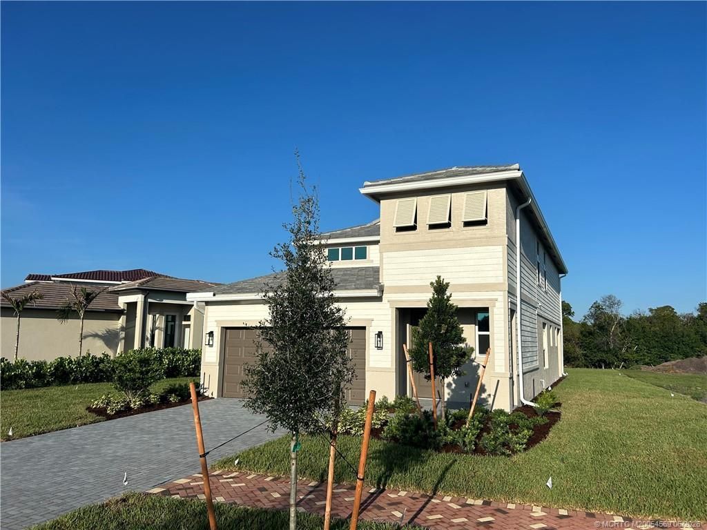 299 SE Via Sangro, Port Saint Lucie, FL 34952 Photo