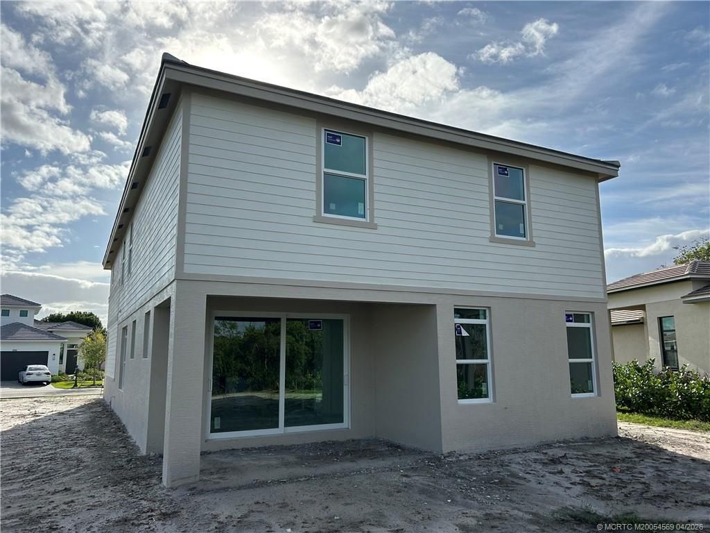 299 SE Via Sangro, Port Saint Lucie, FL 34952 Photo