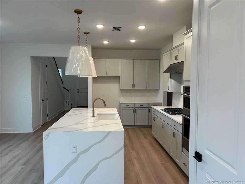 299 SE Via Sangro, Port Saint Lucie, FL 34952 Photo