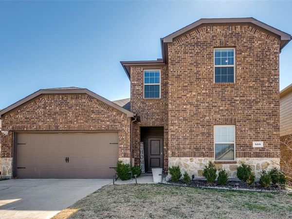 808 Fueller Drive, Aubrey, TX 76227