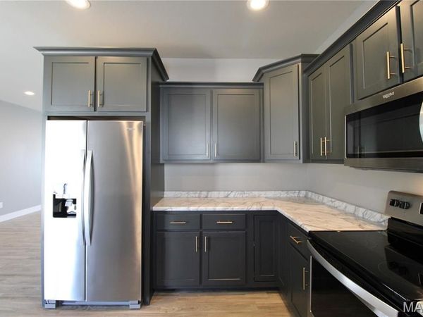 5914 Melissa Lane , Poplar Bluff, MO 63901