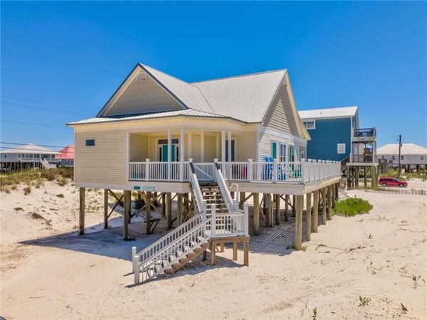 106 Serigny Court, Dauphin Island, AL 36528