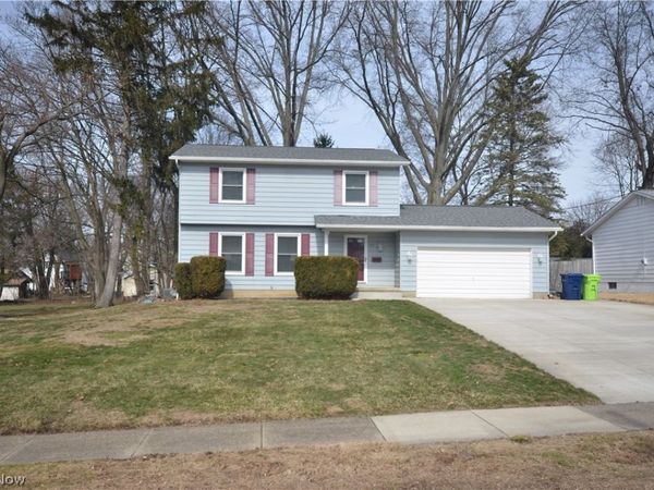 27 E Overdale Drive, Tallmadge, OH 44278