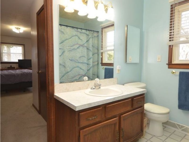 27 E Overdale Drive, Tallmadge, OH 44278 Photo 21