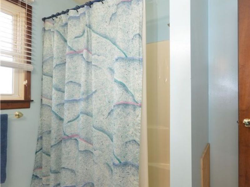 27 E Overdale Drive, Tallmadge, OH 44278 Photo 22