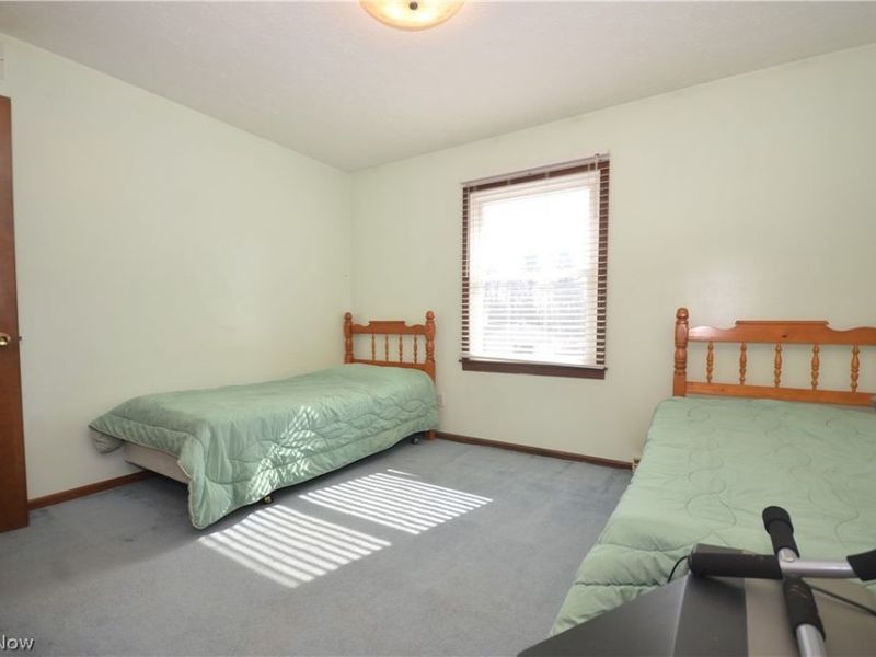 27 E Overdale Drive, Tallmadge, OH 44278 Photo 26