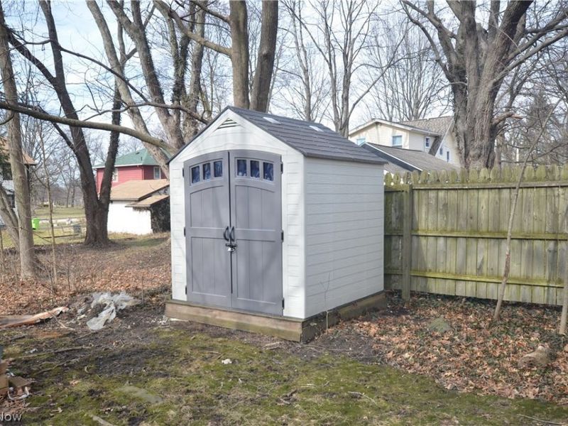 27 E Overdale Drive, Tallmadge, OH 44278 Photo 34