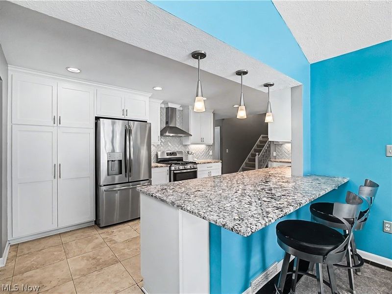 28365 Bassett Road, Westlake, OH 44145 Photo 18