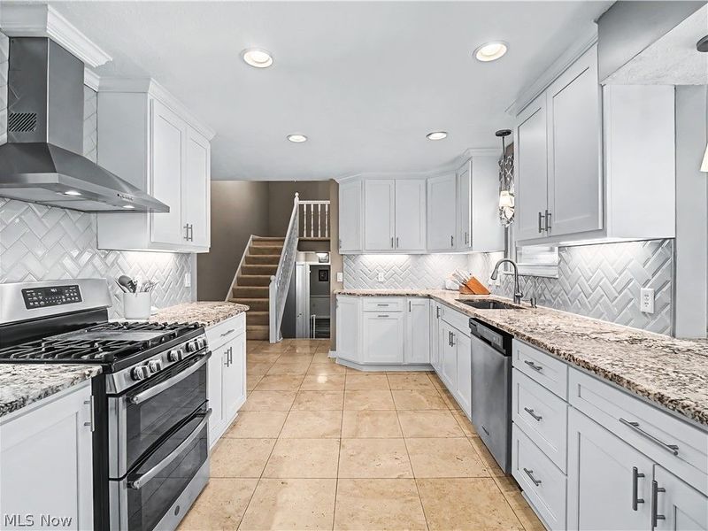 28365 Bassett Road, Westlake, OH 44145 Photo 21