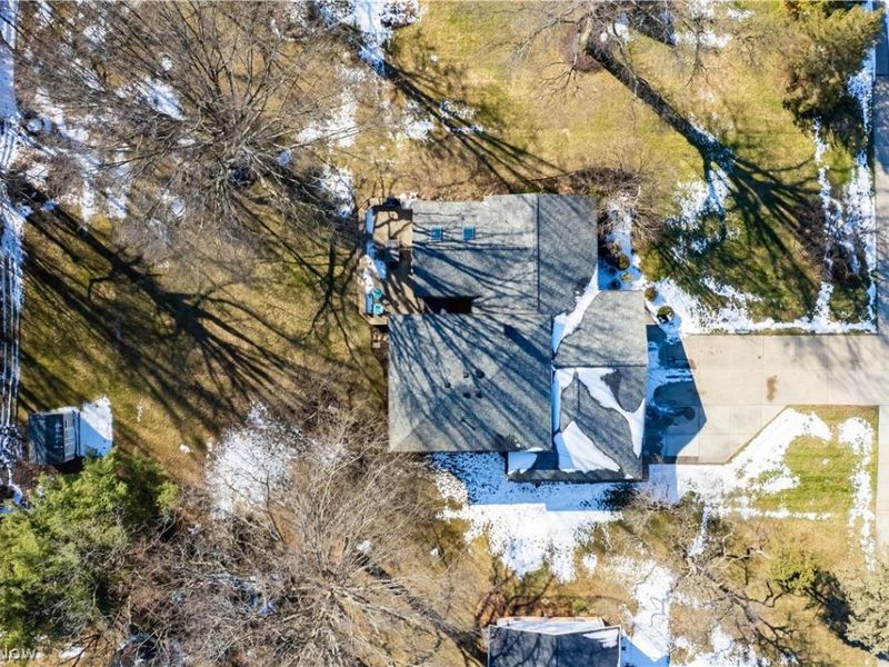 28365 Bassett Road, Westlake, OH 44145 Photo 40