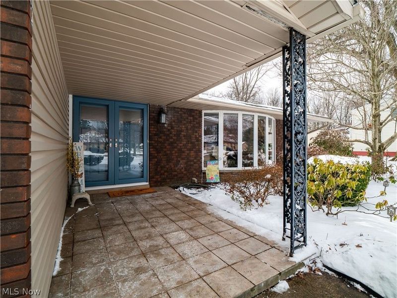 28365 Bassett Road, Westlake, OH 44145 Photo 5