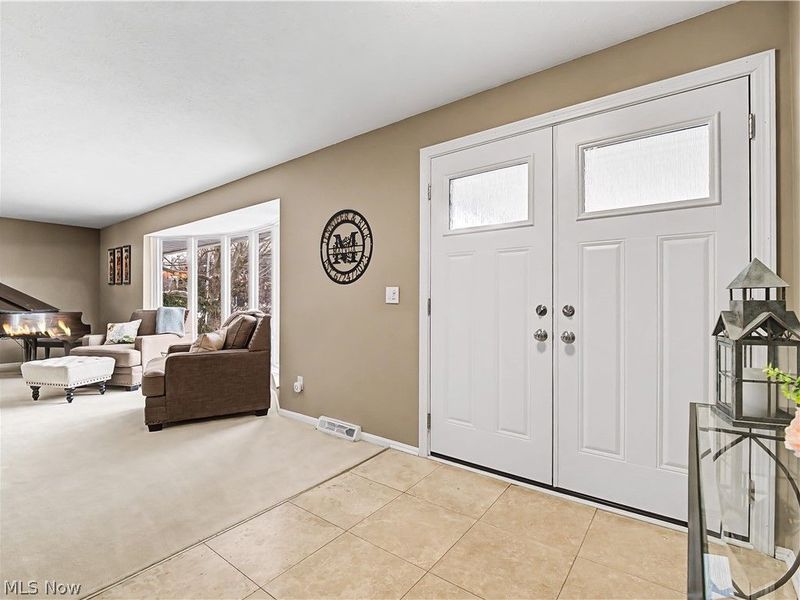 28365 Bassett Road, Westlake, OH 44145 Photo 6