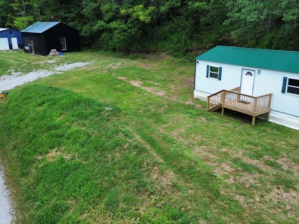 140 Ben Johnson Rd, Pulaski, TN 38478