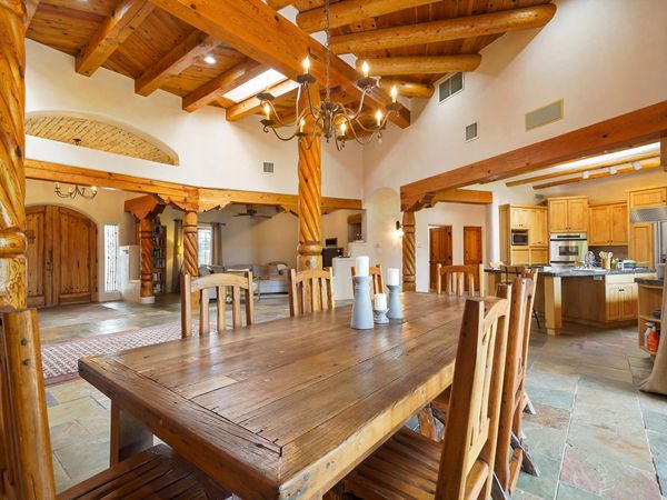 11 Koontz Road, Corrales, NM 87048